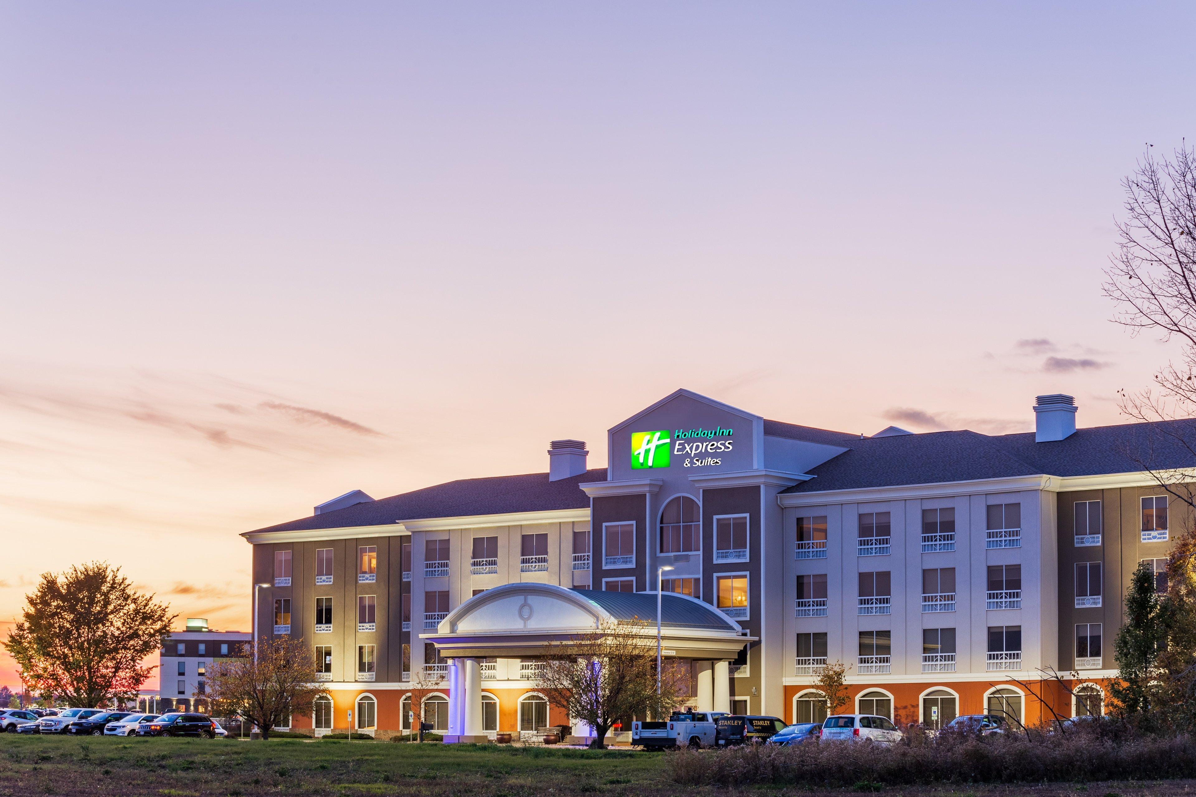 Holiday Inn Express Rockford-Loves Park By Ihg Eksteriør bilde
