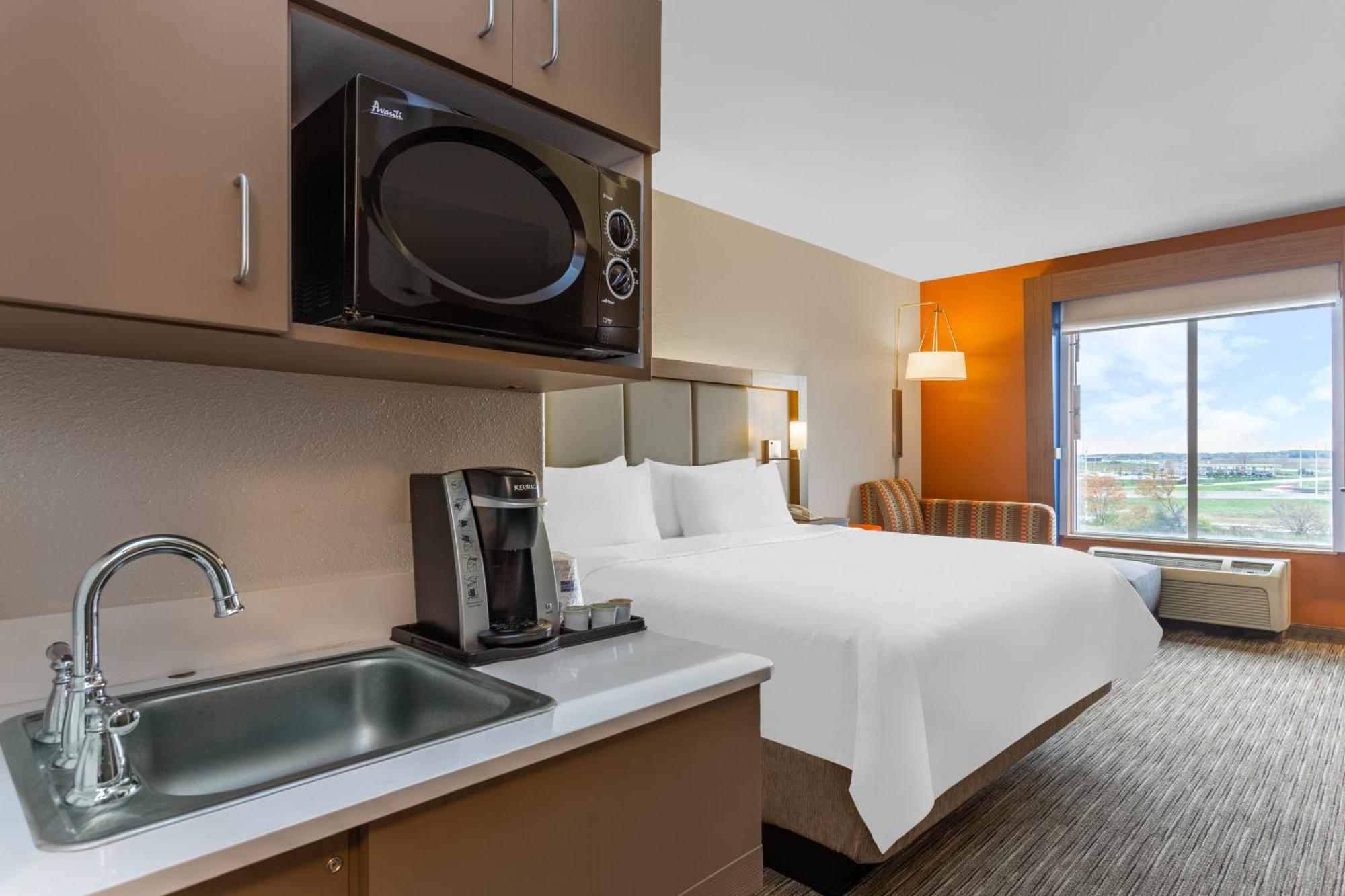 Holiday Inn Express Rockford-Loves Park By Ihg Eksteriør bilde